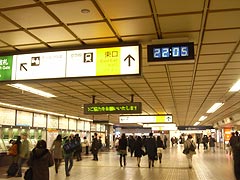 横浜駅地下中央通路(15k) 