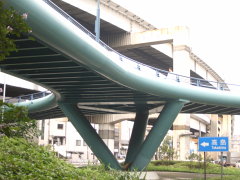 三つ角歩道橋(15k) 