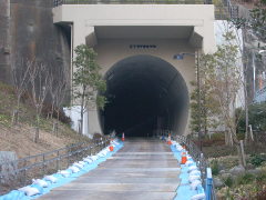 高島山トンネル(13k) 
