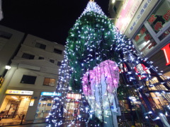 大倉山駅前(26k) 